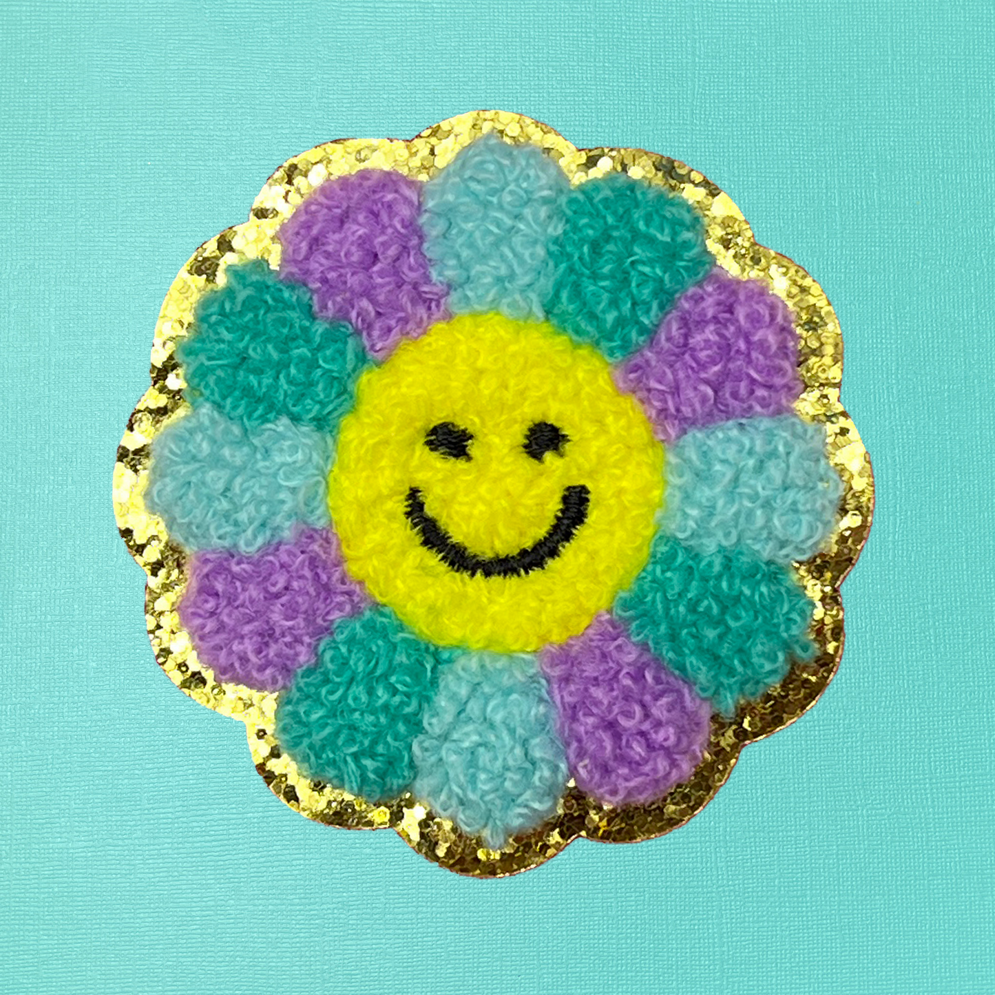 Smiling Daisy Flower Iron-On Patch